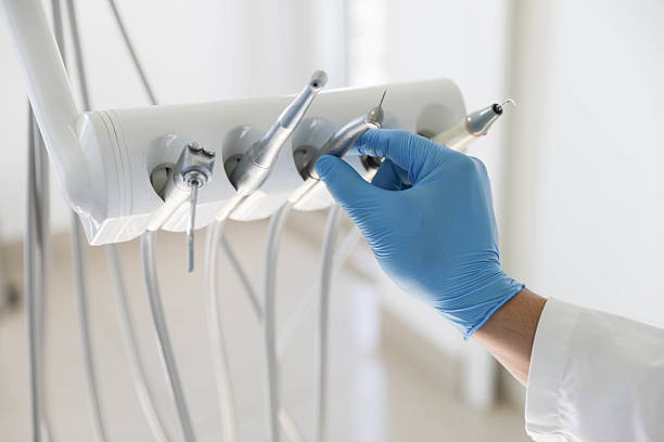 Professional Tooth Extraction technician working in Brightwood, VA